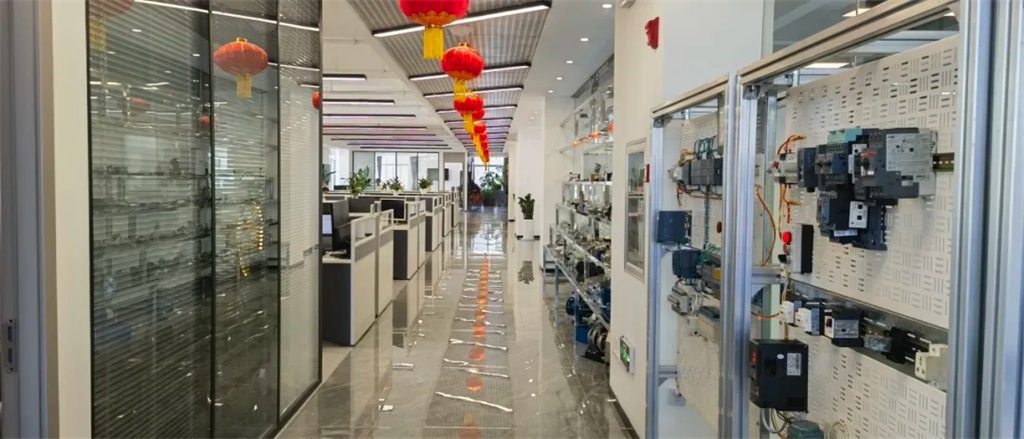 ��ҳ| 918�����ü����й��ٷ���վ